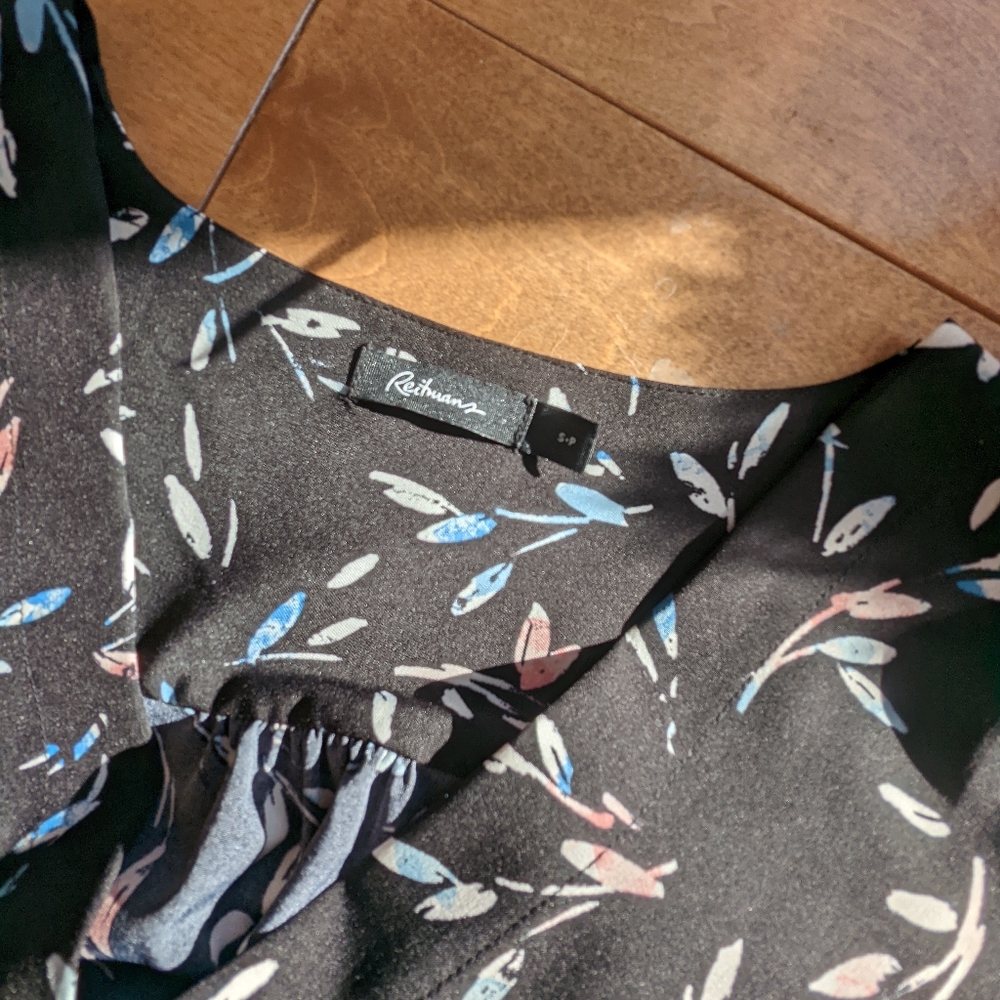 REITMANS - Floral Print Jump Suit - Picture 6 of 12